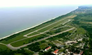 Czy jest lotnisko w Kołobrzegu? Sprawdź najbliższe opcje lotów