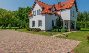 Dom Gościnny Asia Kołobrzeg – ile naprawdę jest do morza?