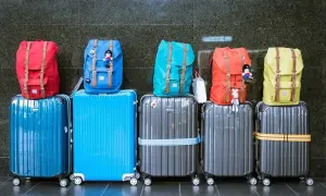 Czy można przewozić leki w bagażu podręcznym Ryanair? Oto ważne zasady