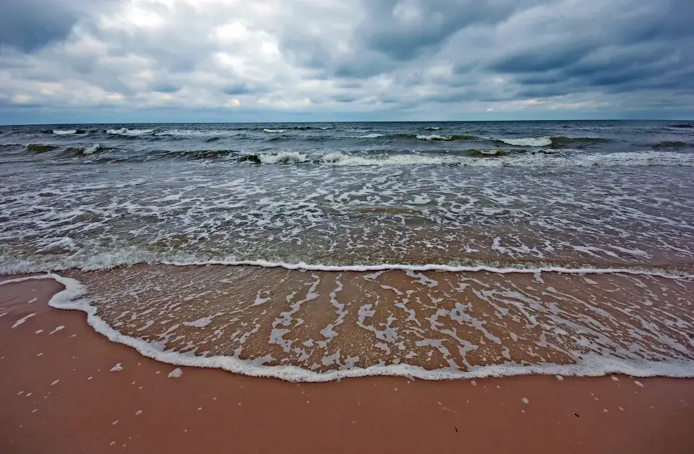 Zdjęcie Do jakiego oceanu należy morze bałtyckie? Odkryj jego tajemnice